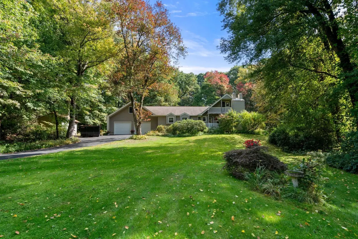 465 Greenwood St, Millbury, MA 01527 - #1