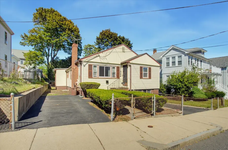 102 Westminster St, Boston, MA 02136 - #3