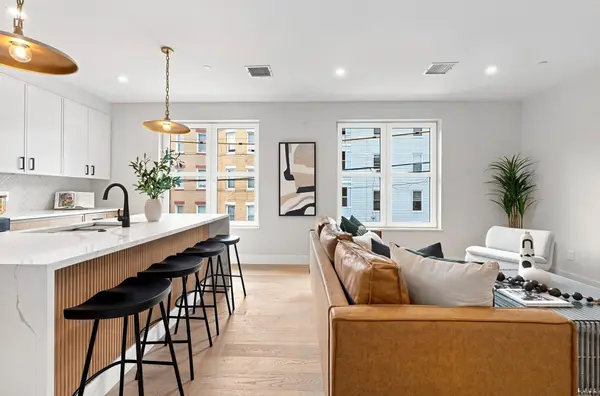 27 Guild Street #101, Boston, MA 02119