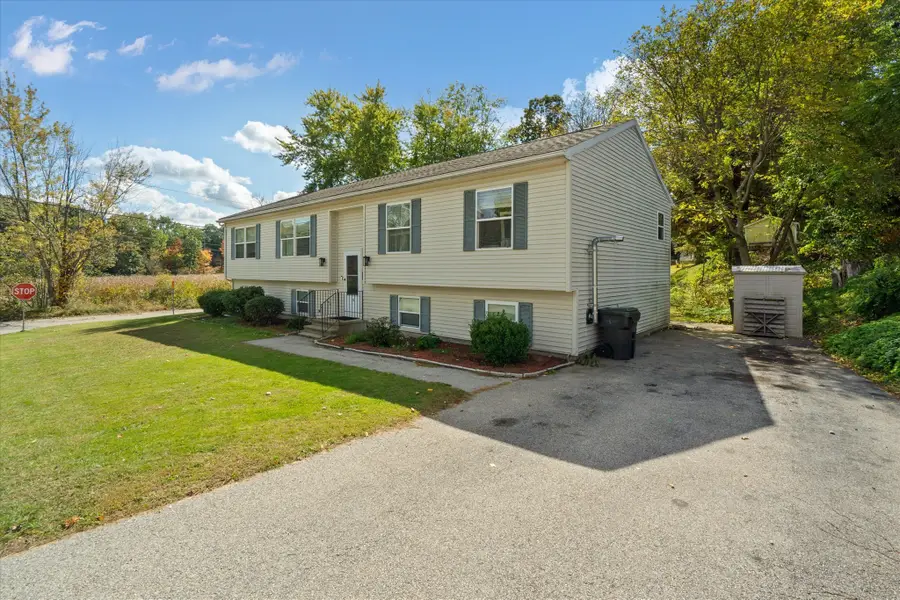 12 Pearl St, Auburn, MA 01501 - #2