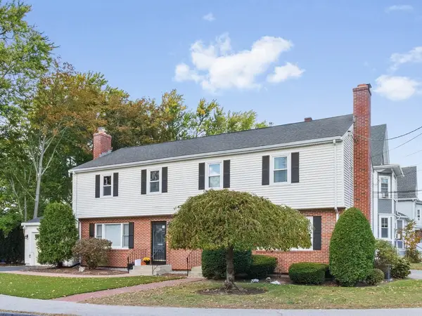 33 Auburn St #2, Waltham, MA 02453