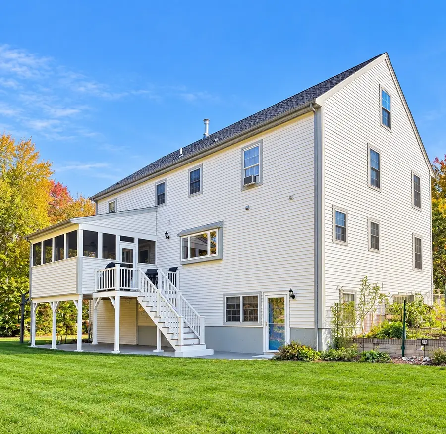 30 Arthur's Pl, Bridgewater, MA 02324 - #2