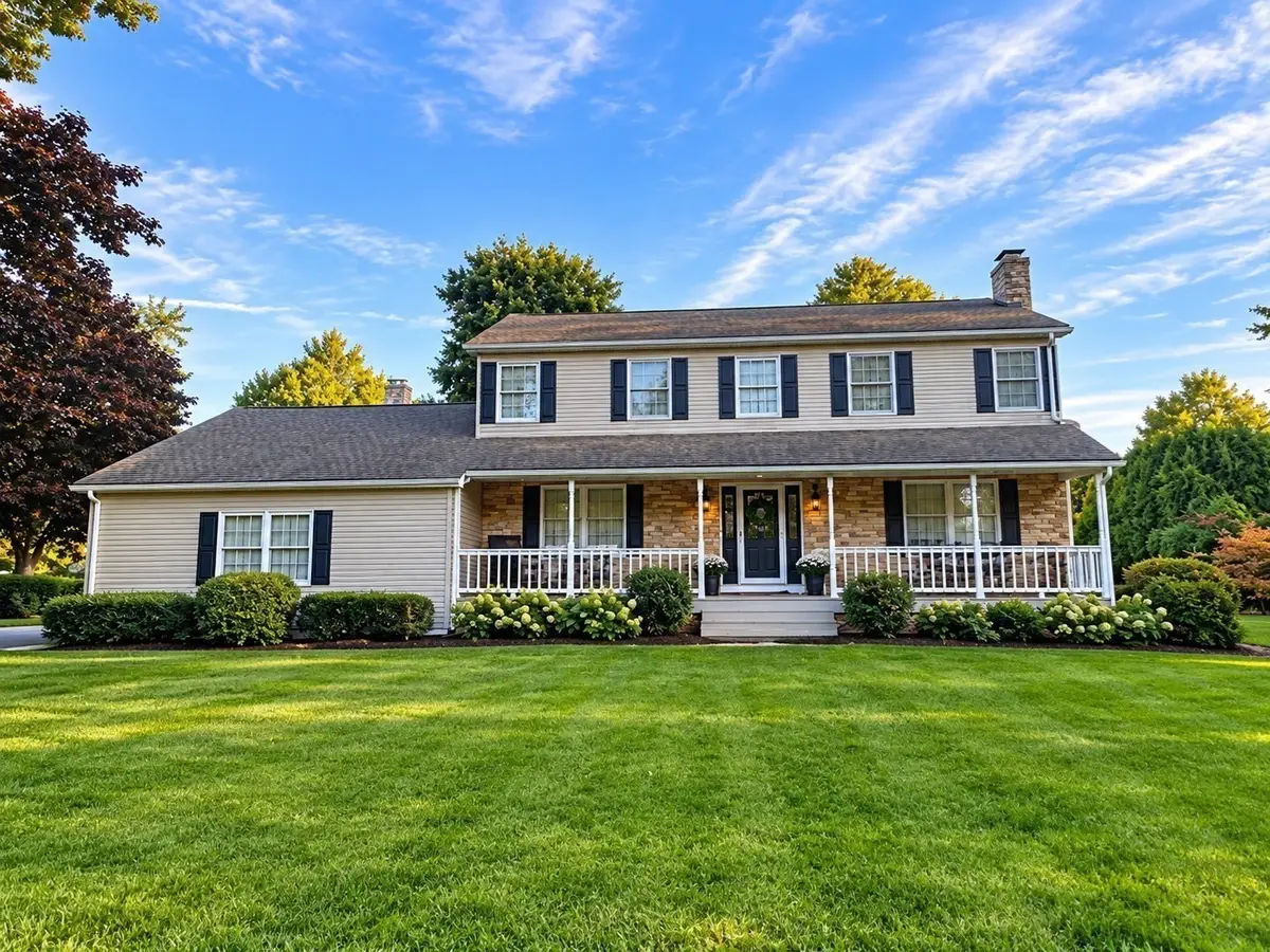 15 Tamarack Dr, East Longmeadow, MA 01028 - #1