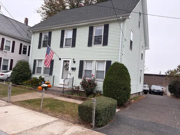 32 Oak Street, Waltham, MA 02453
