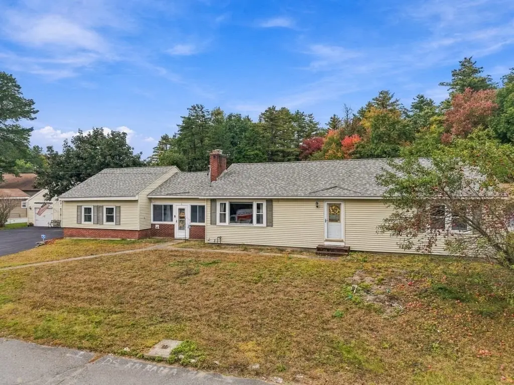 6 Oakhurst Street, Ayer, MA 01432 - #1
