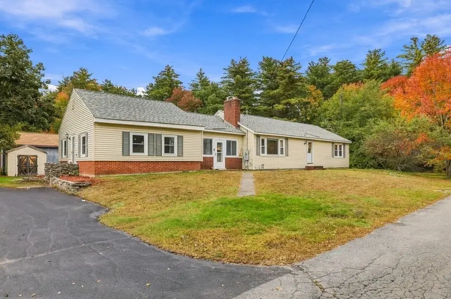 6 Oakhurst Street, Ayer, MA 01432 - #3