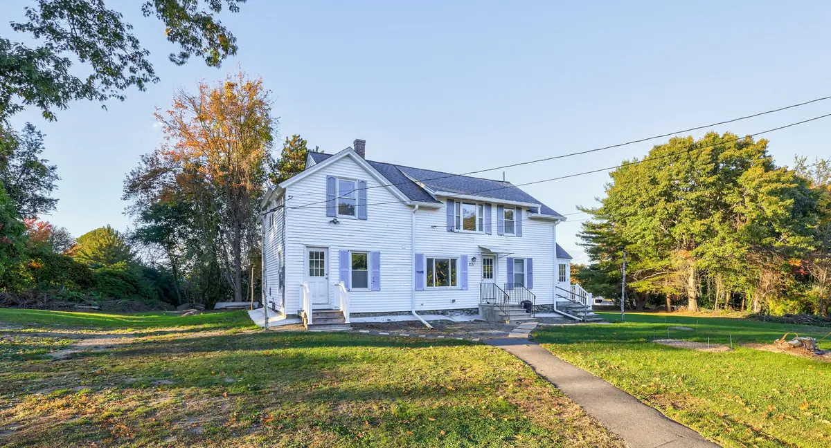 231 Millbury St, Auburn, MA 01501 - #1