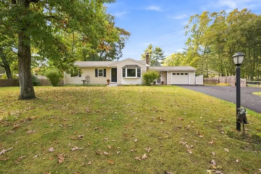 59 Brook Bend Rd, Hanover, MA 02339 - #2