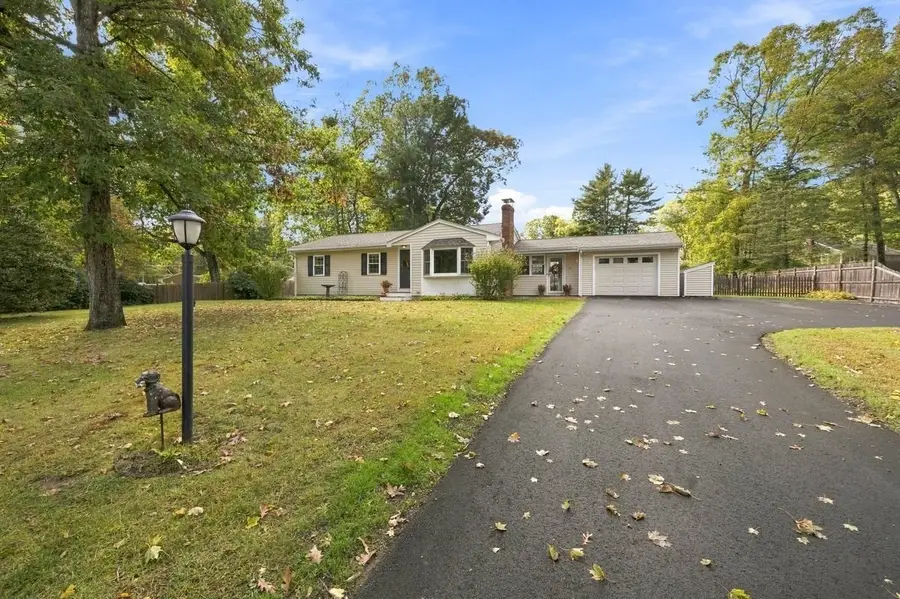 59 Brook Bend Rd, Hanover, MA 02339 - #3