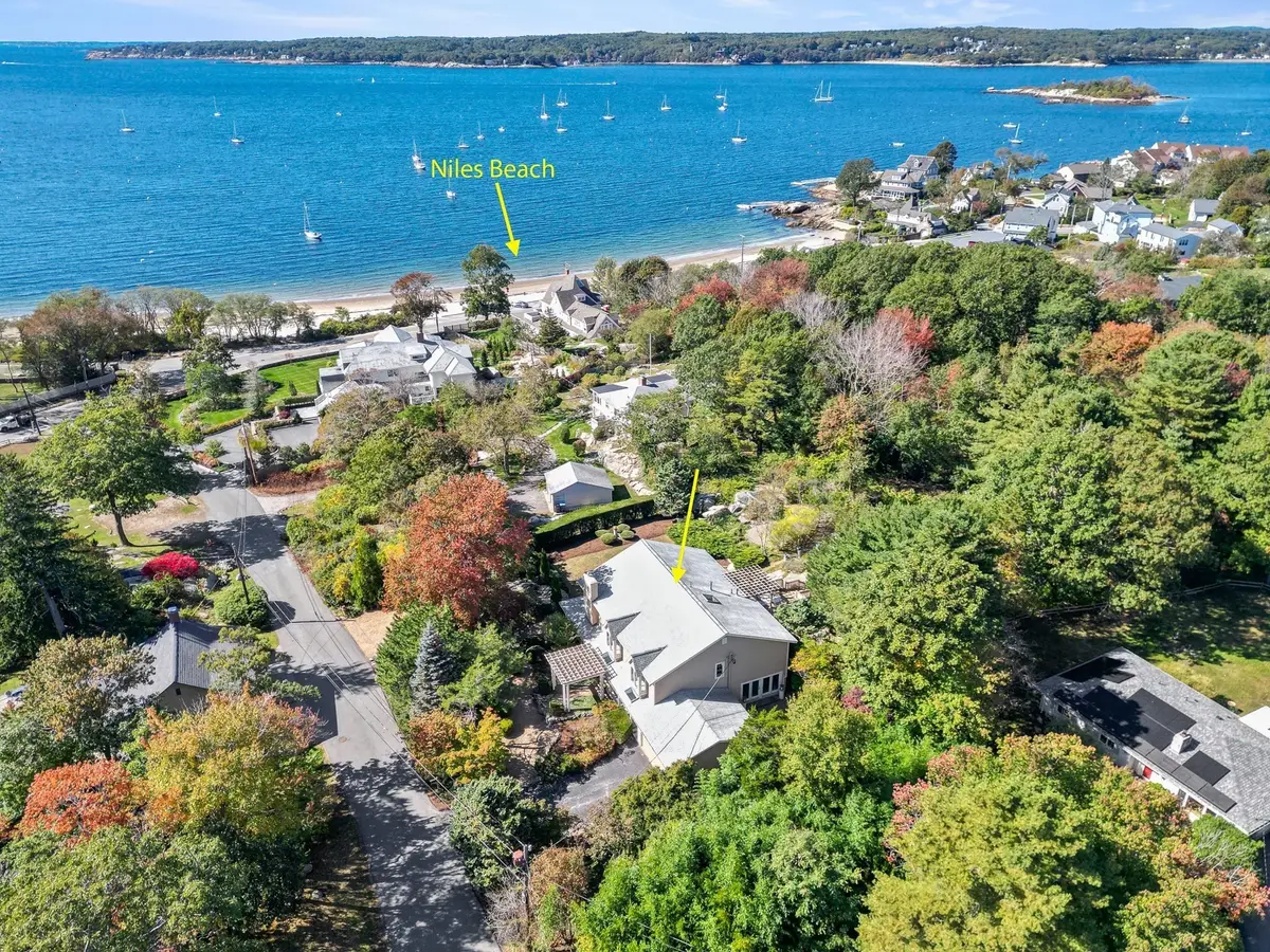 10 Stewart Ave, Gloucester, MA 01930 - #1
