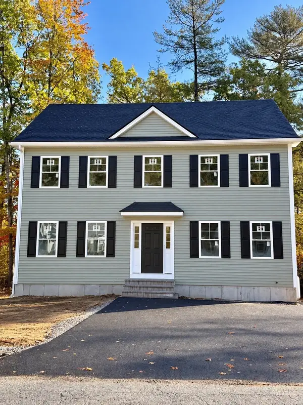 12 Shawsheen Rd, Billerica, MA 01821
