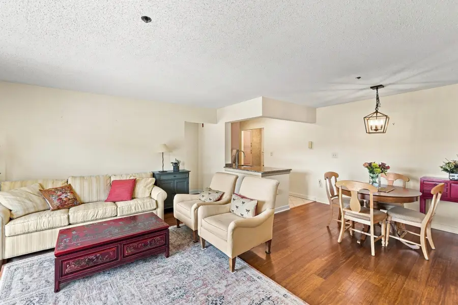 273 Cambridge Rd #505, Woburn, MA 01801 - #3