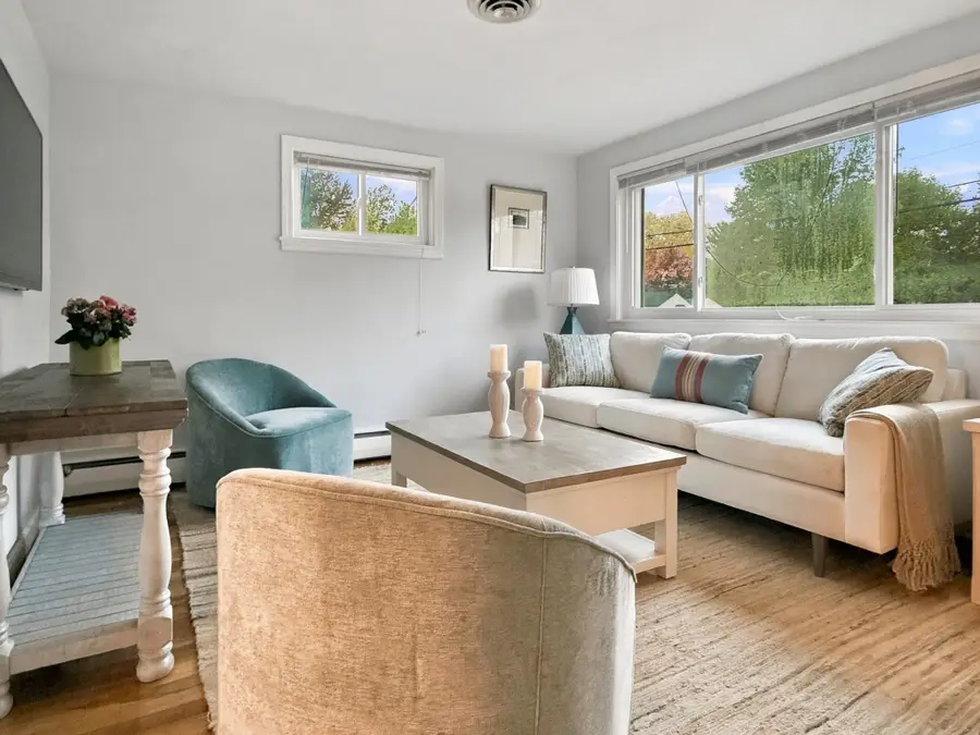 67 Rindone St, Holbrook, MA 02343 - #3