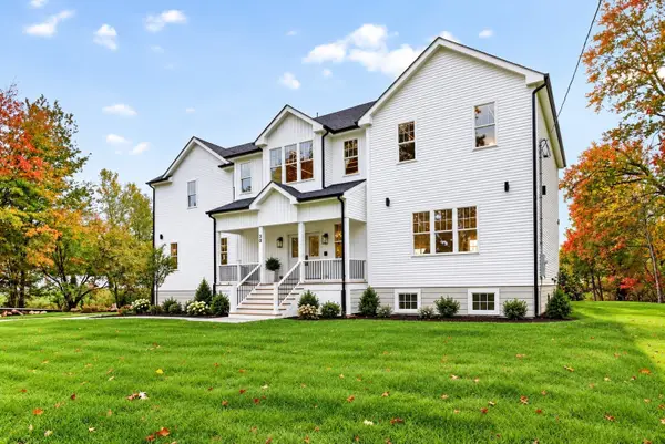 30 Mill St, Holliston, MA 01746