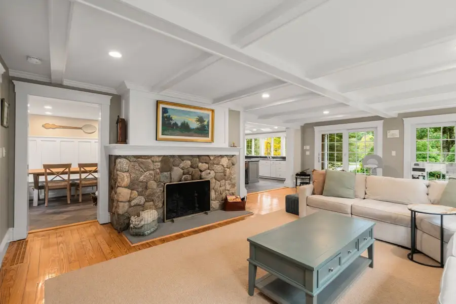 18 Holly Berry Trl, Norwell, MA 02061 - #3