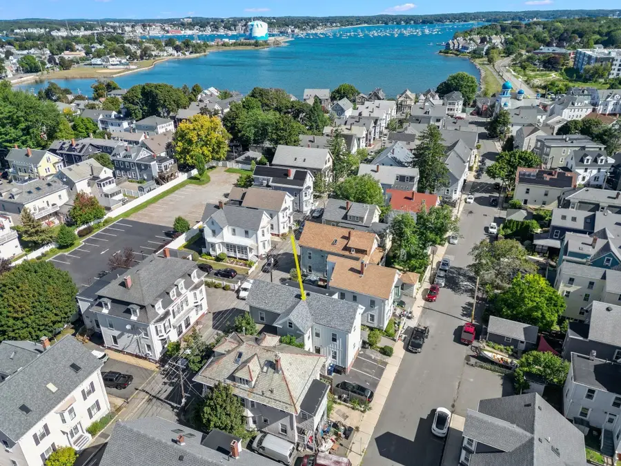 14 Boardman St #2, Salem, MA 01970 - #3