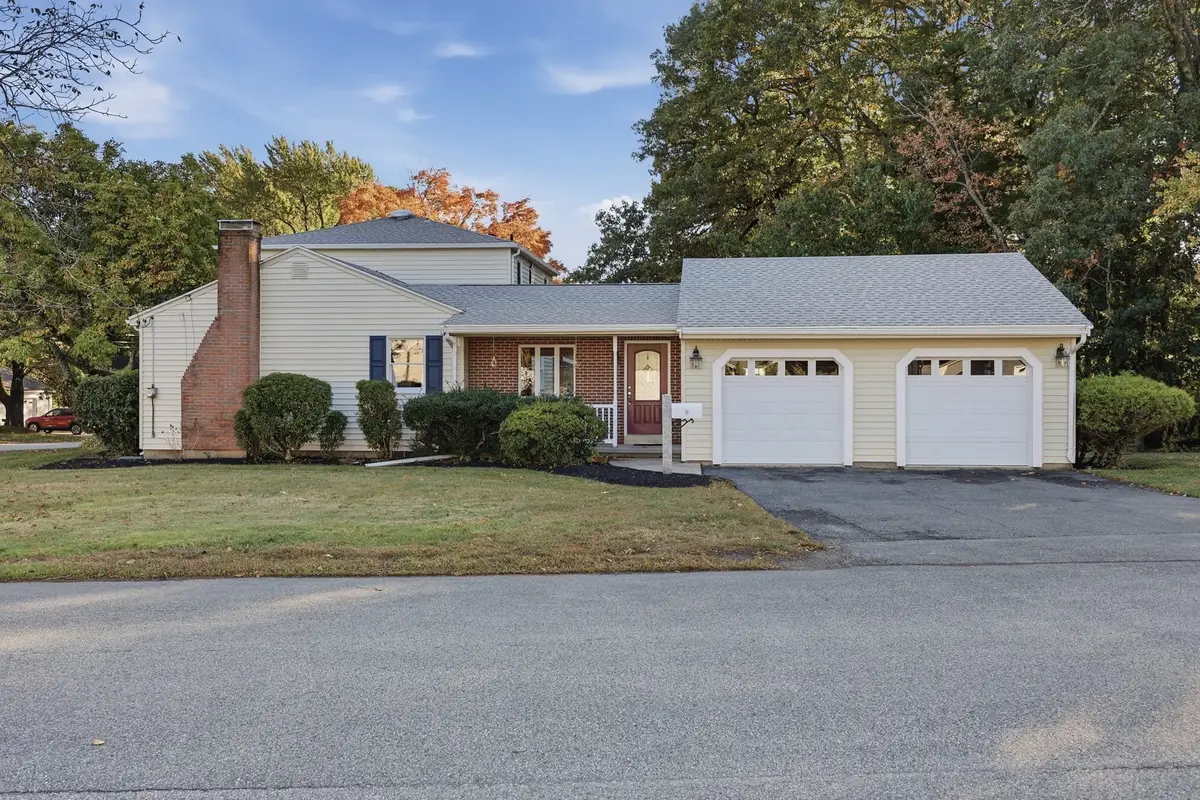 8 Selwyn Rd, Peabody, MA 01960 - #1