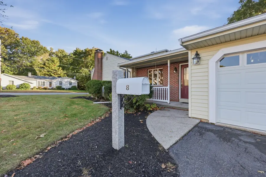 8 Selwyn Rd, Peabody, MA 01960 - #2