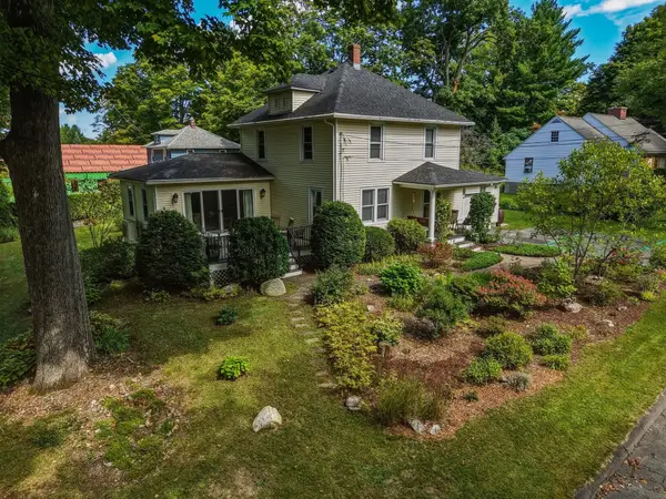 40 Howes St, Northampton, MA 01062