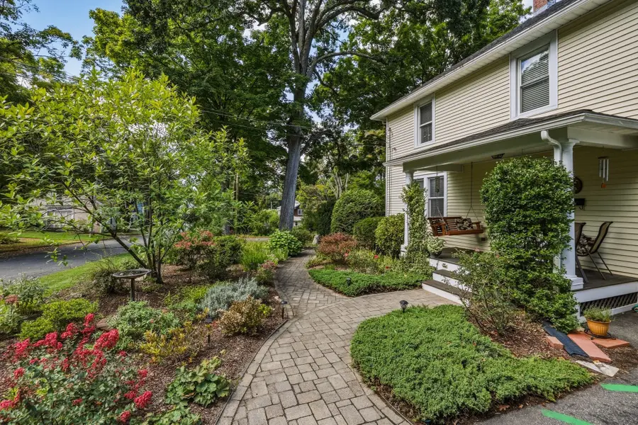 40 Howes St, Northampton, MA 01062 - #3
