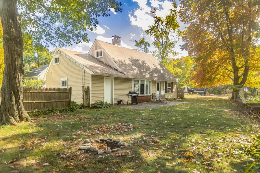 2 Granby Rd, Natick, MA 01760 - #2