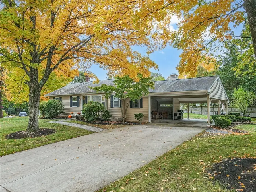 15 Raymond Avenue, Walpole, MA 02081 - #2