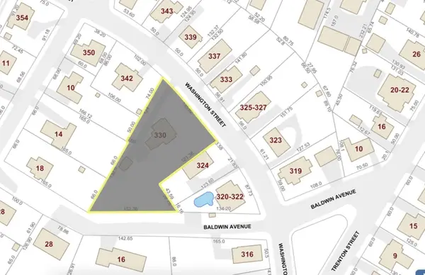 330 Washington Street, Melrose, MA 02176