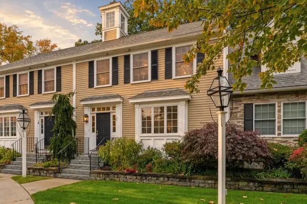1 Derby Ln #C, Salisbury, MA 01952