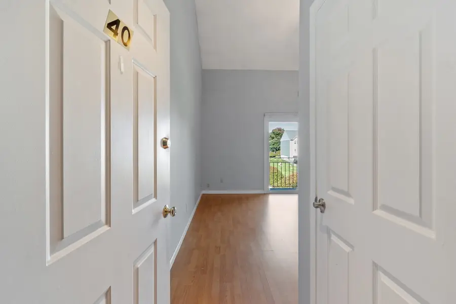 74 Tennis Plaza Rd #40, Dracut, MA 01826 - #2