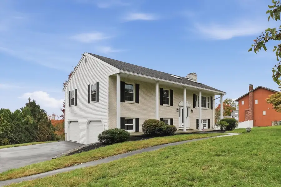 30 Overlook Dr, Methuen, MA 01844 - #2