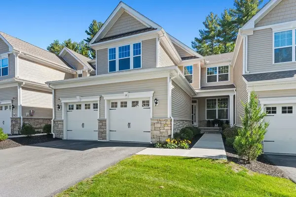 12 Plimpton Farm Rd #12, Millis, MA 02054