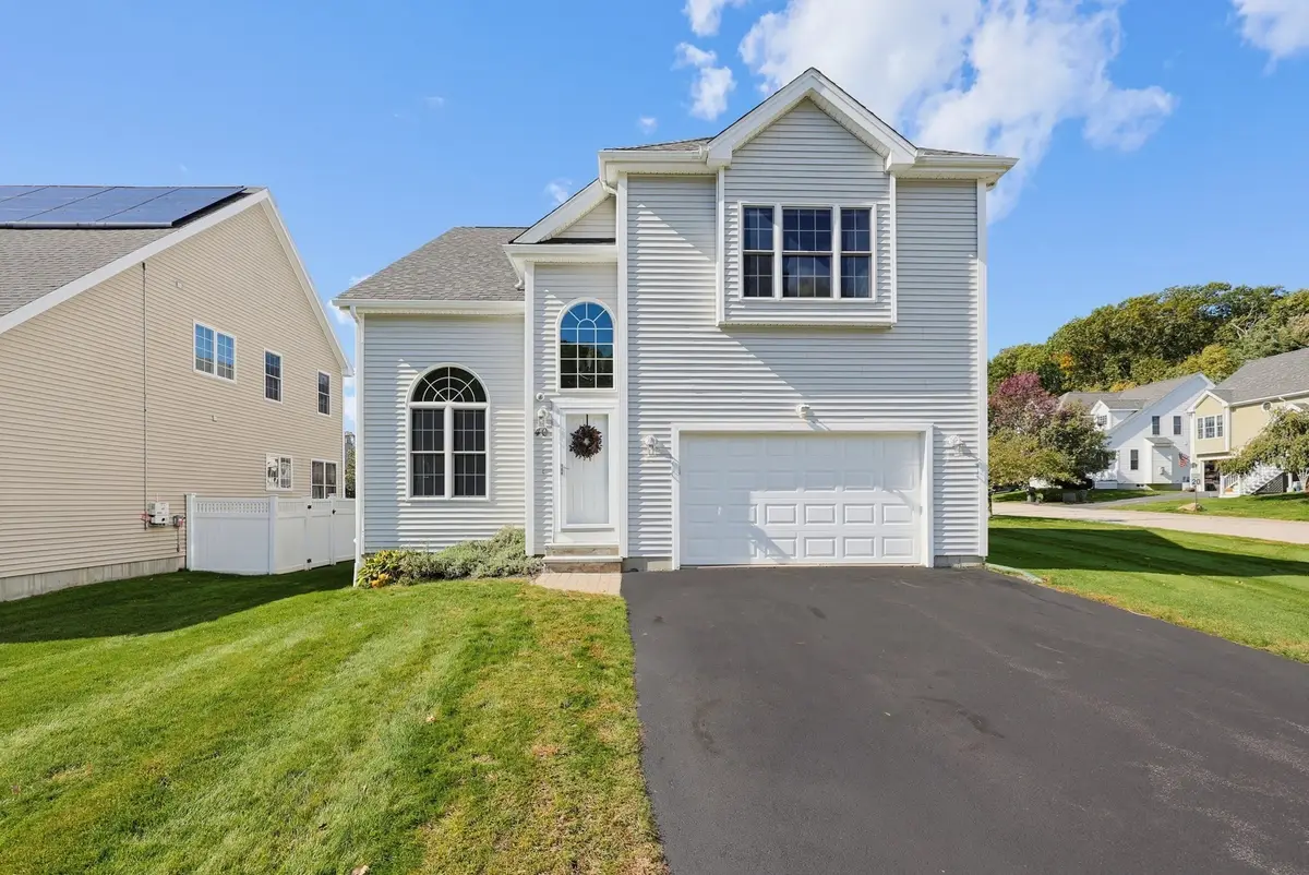 40 Zain Cir #40, Milford, MA 01757 - #1