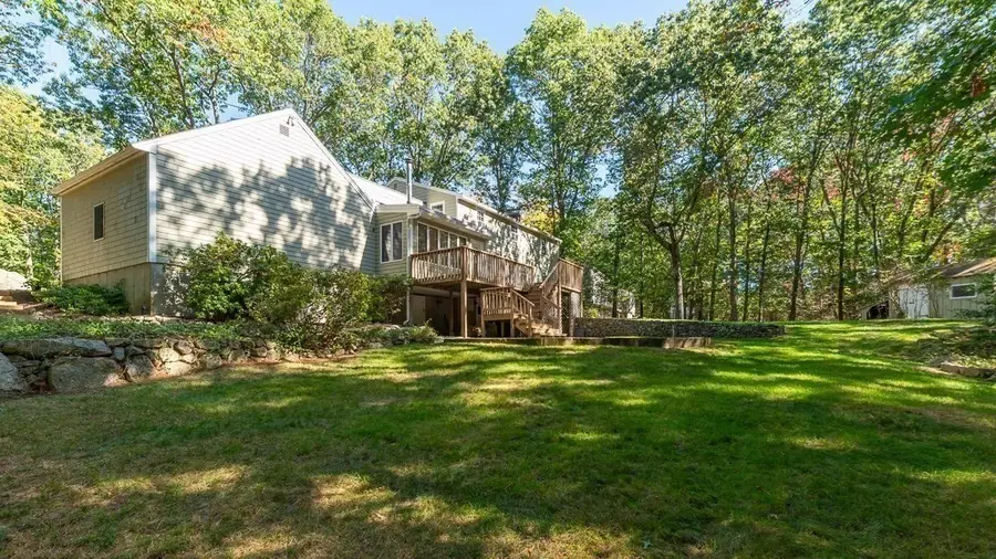 6 Donald Road, South Hamilton, MA 01982 - #3