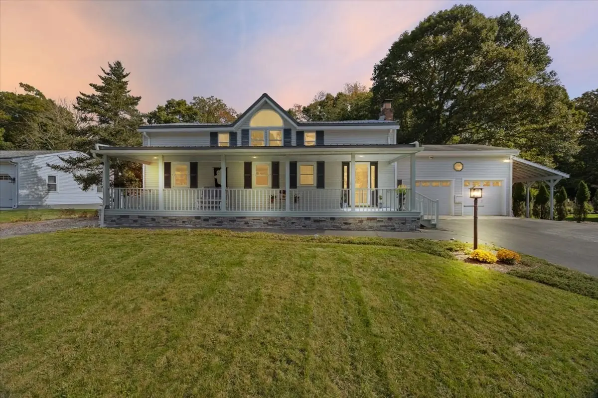 58 Briarwood Dr, Taunton, MA 02780 - #1
