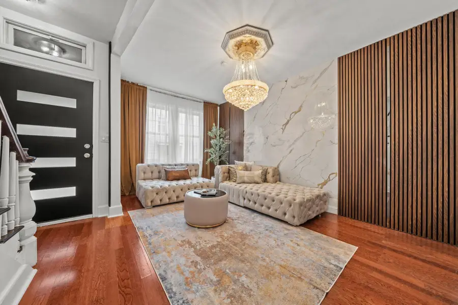 265 Gold St, Boston, MA 02127 - #2