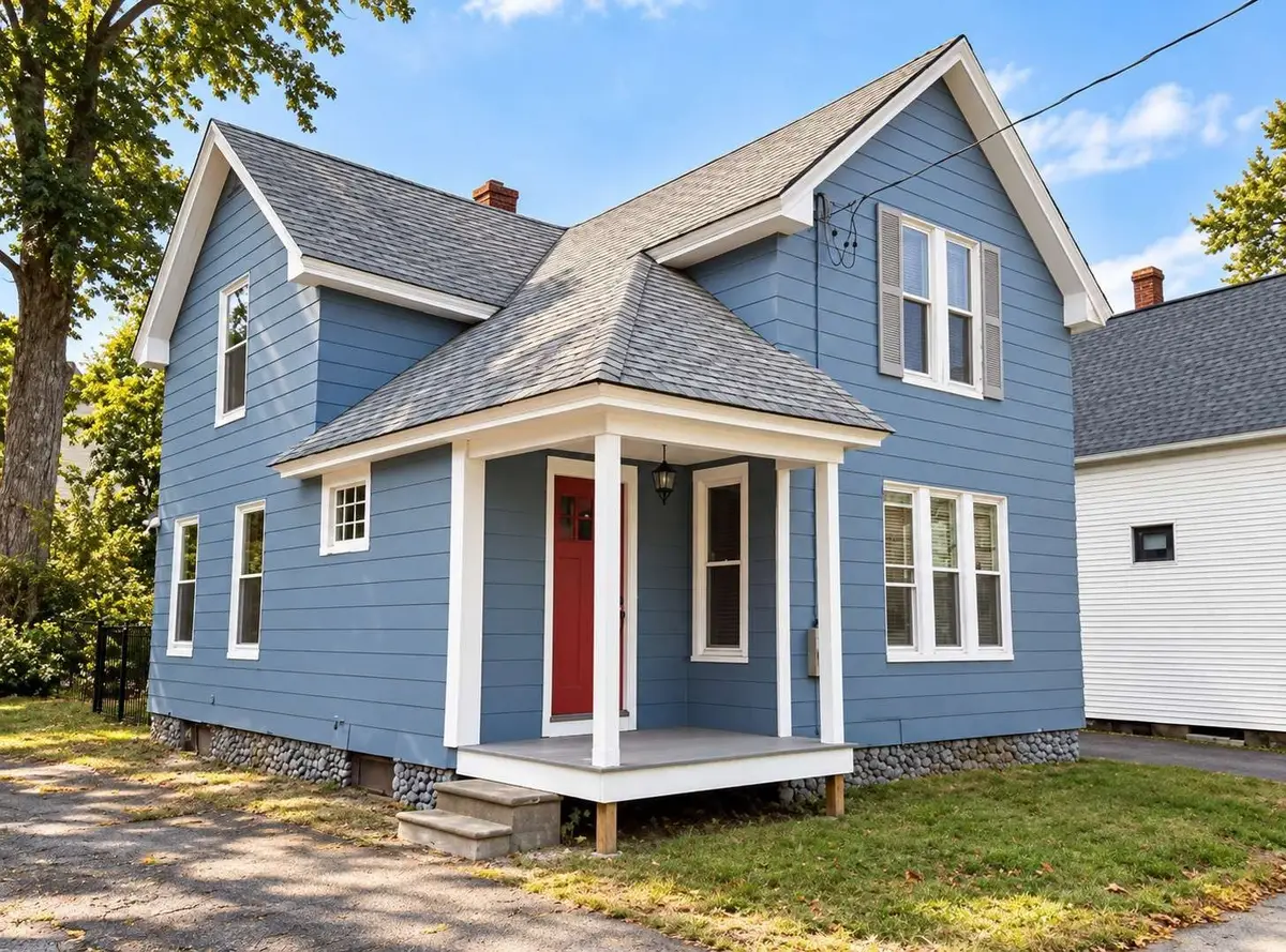 986 Main St., Clinton, MA 01510 - #1