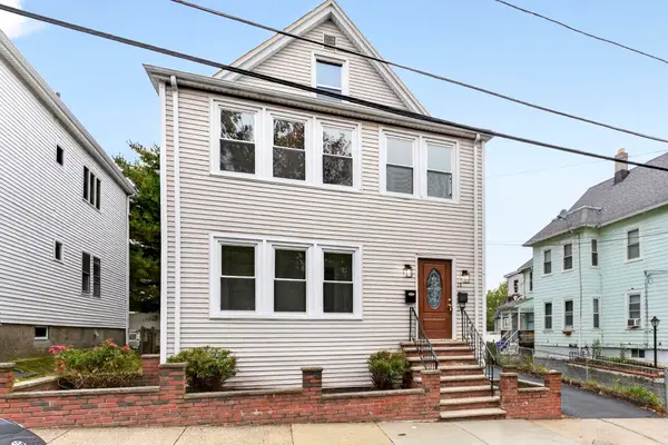 12 Winthrop St, Malden, MA 02148