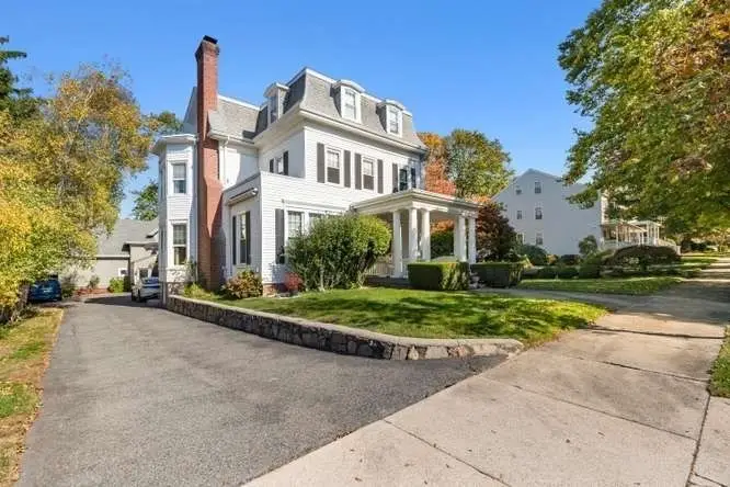 33 Yale Ave, Wakefield, MA 01880 - #3