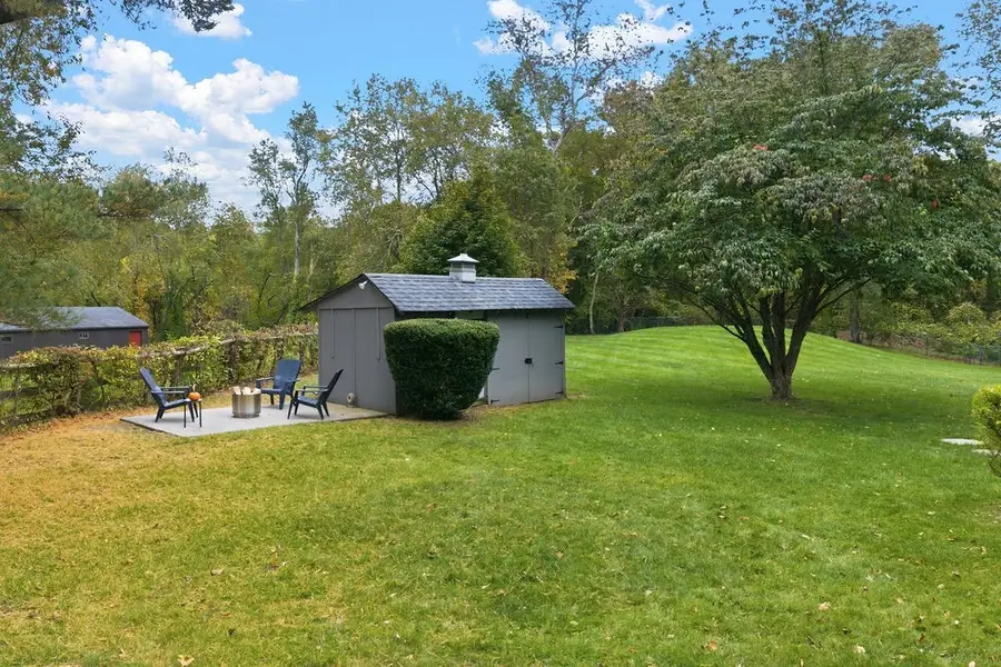 31 Wheaton Ave, Rehoboth, MA 02769 - #2