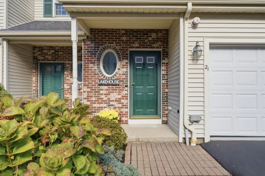 67 N Quinsigamond Ave #21, Shrewsbury, MA 01545 - #2