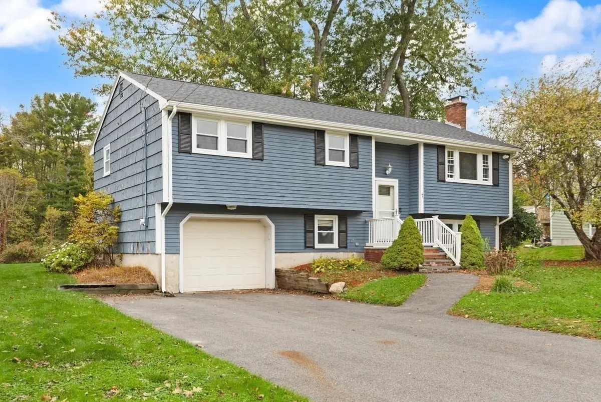 7 Heath Rd, South Easton, MA 02375 - #1