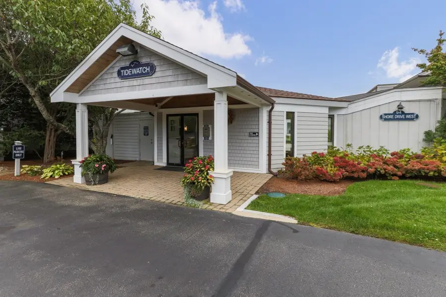 94 Shore Dr W #8B, Mashpee, MA 02649 - #3