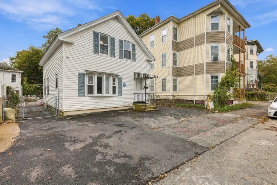125 Maywood St, Worcester, MA 01603 - #3
