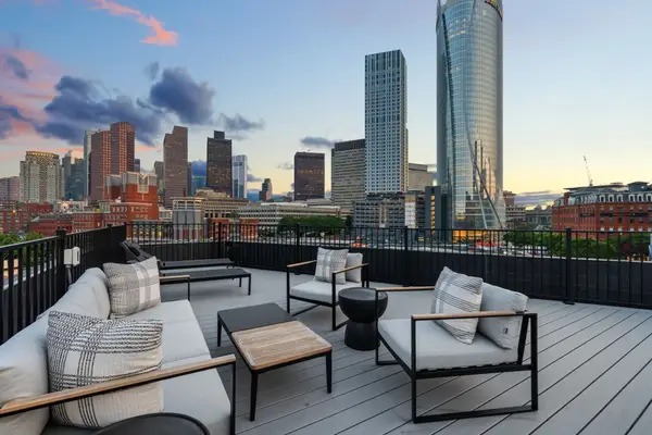 43 Stillman St #PH, Boston, MA 02113