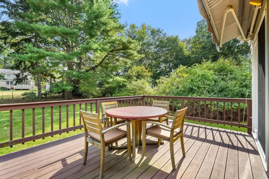 21 Tanglewood Road, Needham, MA 02494 - #3