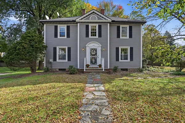 105 Longview, Longmeadow, MA 01106