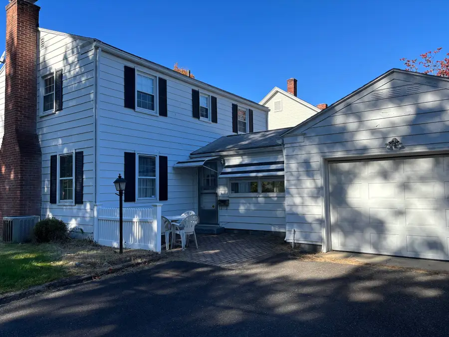 41 Reed Street, Agawam, MA 01001 - #3