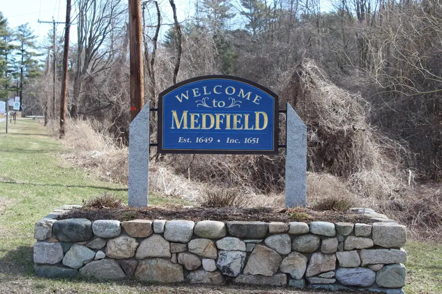 18 Hearthstone Drive, Medfield, MA 02052 - #2