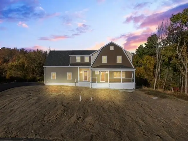 5 Jeffrey Drive, Bridgewater, MA 02379 - #3