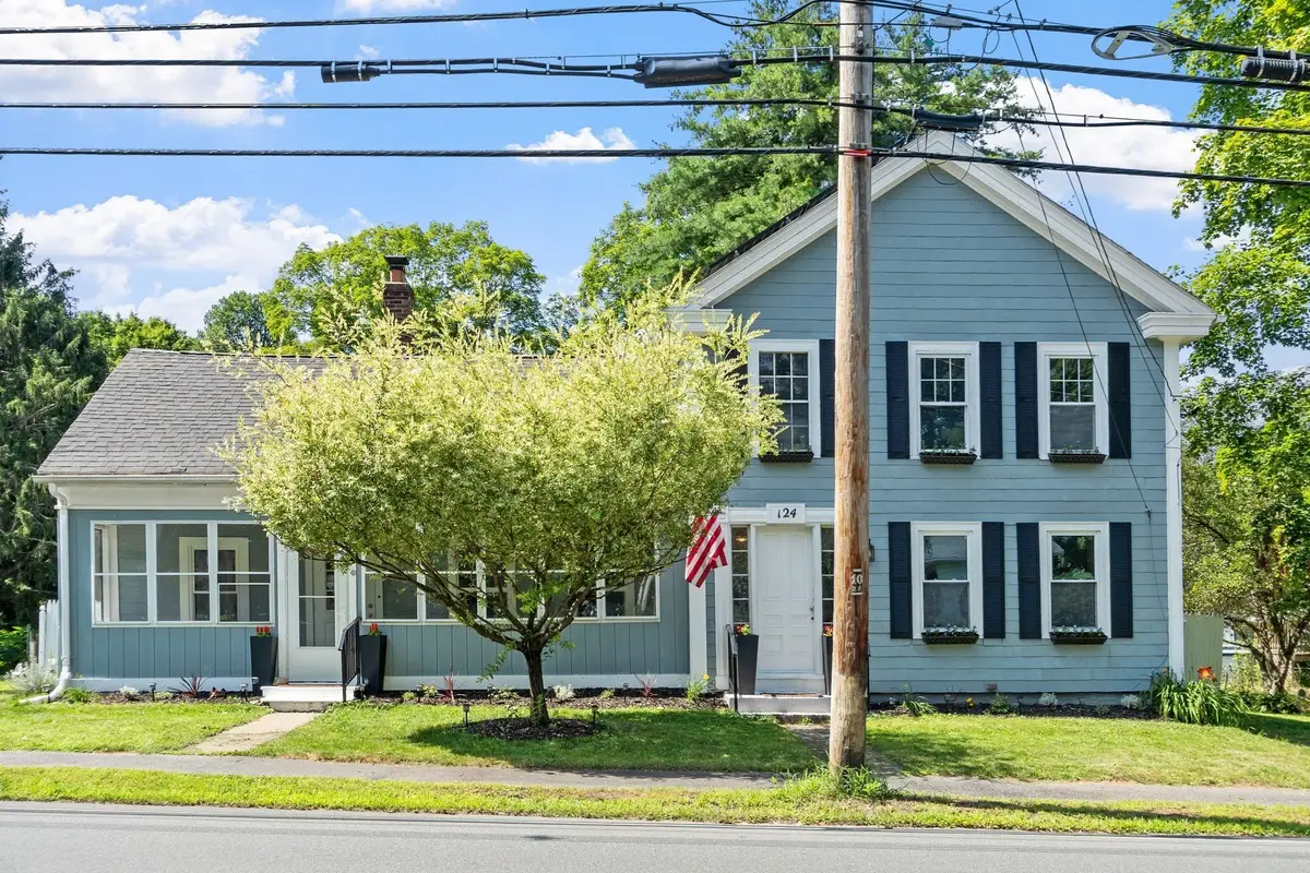 124 Southbridge Rd, Warren, MA 01083 - #1